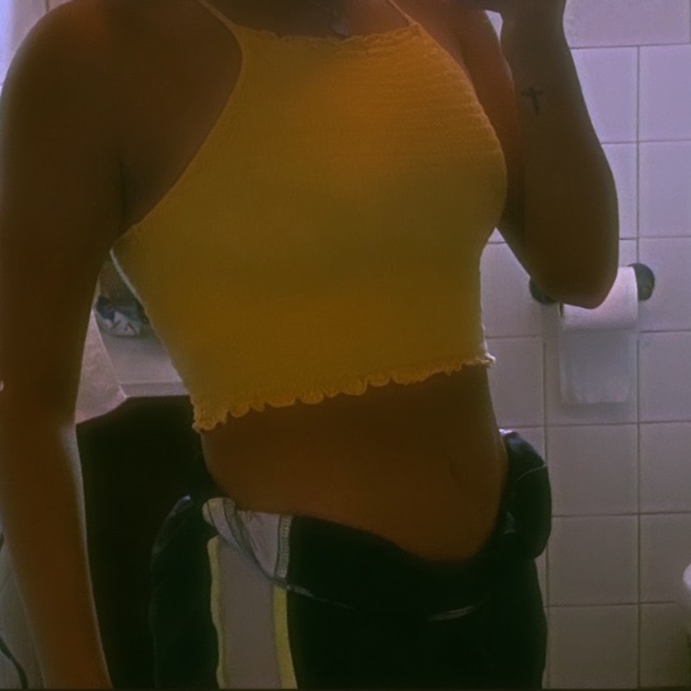 • forever 21 super yellow crop top